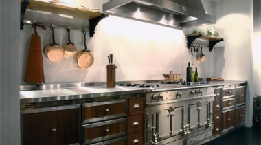 view of this kitchen showing the appearance of cabinetry, countertop, cuisine classique, home appliance, interior design, kitchen, kitchen appliance, kitchen stove, black, gray, white