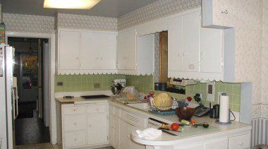 The original kitchen, part of a 1940s Georgian-style countertop, cuisine classique, interior design, kitchen, real estate, room, gray