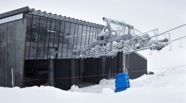 Stanely Group completed the construction of the upper ice, snow, winter, white