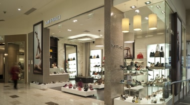 Mi Piaci was fitted by specialist retail shopfitters boutique, interior design, lobby, retail, brown