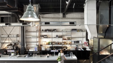 Interior view of the Britomart precinct. - Interior daylighting, hangar, black, gray
