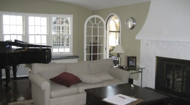 This house was remodeled by Tom Ellison of architecture, ceiling, floor, furniture, home, house, interior design, living room, property, real estate, room, table, window, gray, black