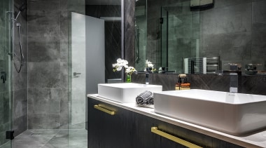 A use of the same dark textured joinery 