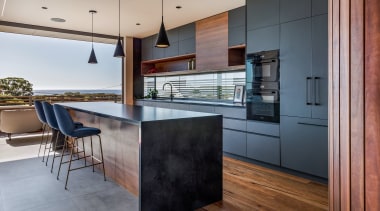 The owner’s brief was for a large, open 