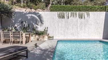 CSR Cemintel Barestone™ External prefinished panels were selected 