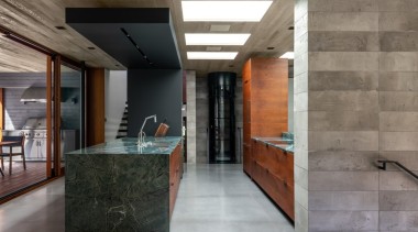 45712 preview low 3300 2 45712 sc v2com 