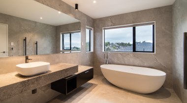 This master ensuite is reasonable sized with clear 