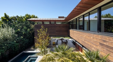 Taking inspiration from the surrounding eucalyptus trees, the 