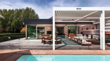 78580_louvretec-new-zealand-ltd_1557360464 - architecture | backyard | building | architecture, backyard, building, design, estate, facade, home, house, interior design, leisure, leisure centre, patio, pergola, property, real estate, residential area, roof, shade, swimming pool, villa, teal