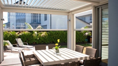 78580_louvretec-new-zealand-ltd_1557361589 - architecture | backyard | building | architecture, backyard, building, ceiling, daylighting, deck, furniture, hardwood, home, house, interior design, outdoor structure, patio, porch, property, real estate, roof, room, shade, window, gray