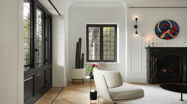 Another view of living room. - Time traveller 