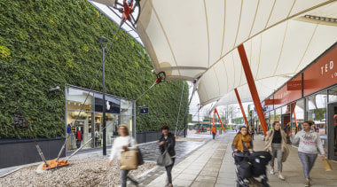 Ashford Designer Outlet UK – a flagship designer white