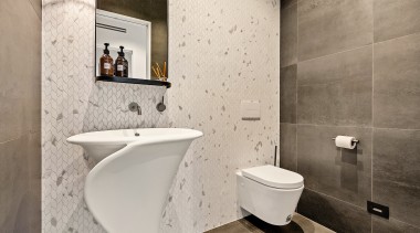 The design celebrates the marriage of organic forms 