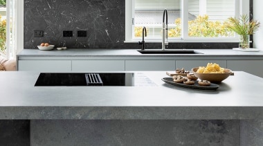 The Miele in-bench induction hob includes an integrated 
