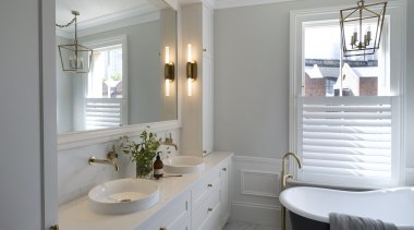 The refinished claw foot bath – a nostalgic 