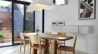 The ground floor dining area – the steps 