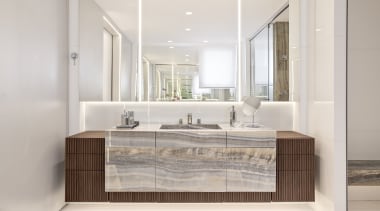 Hers vanity with reflecting mirrors. - The suite 