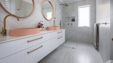 Previously this ensuite had a single vanity which 