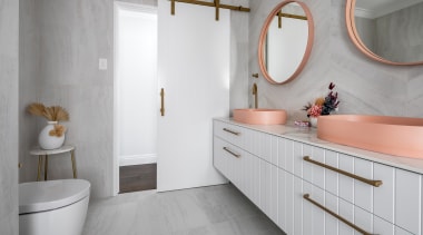 LUX NORTHBEACH 065 -  