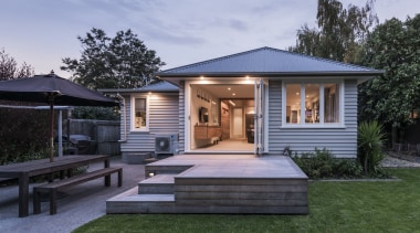 ​​​​​​​This Higham Architecture renovation has reworked the home’s backyard, 1950 home, home, house, Timber siding, Higham Architects, Renovation