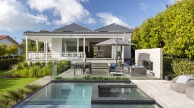 ​​​​​​​For this modernising renovation by Matt Brew Architect, backyard, estate, home, house, swimming pool, villa, gray, Matt Brew Architect, veranda, spa, play area