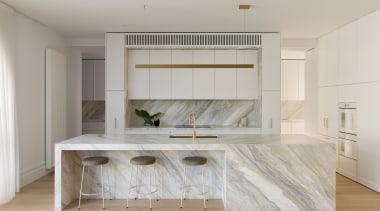 The kitchen is an artistic composition in its 