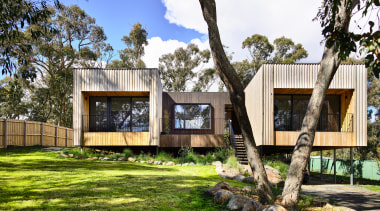 On the fringe of southern regional city Ballarat 