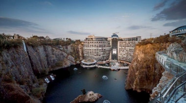 The building concept retains its original ' ground architecture, city, photography, reservoir, rock, sea, sky, water, water resources, black, gray