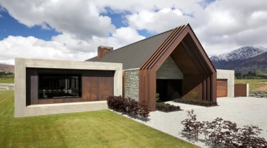 Four large structural steel arches create a dramatic architecture, elevation, facade, home, house, property, real estate, white