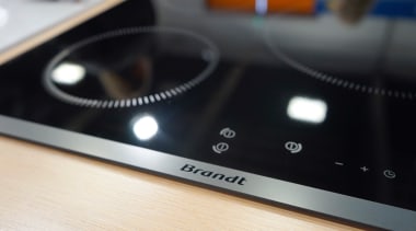 Trendse News may19 3 - electronic device | electronic device, electronics, gadget, technology, black, white