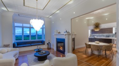 The kitchen's relationship to the as-seen-on-tv wider interior. 