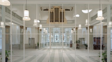 The interior design seeks to respect the classic 