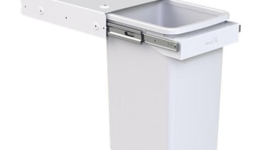 Model KC20H - 1 x 20 litre bucket. product, product design, white