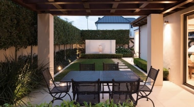 Mellons Bay 6 - backyard | courtyard | backyard, courtyard, estate, outdoor structure, patio, pergola, property, real estate, roof, yard, black
