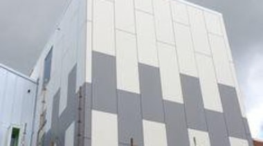 A new radiology clinic in Tauranga, New Zealand, architecture, building, commercial building, condominium, corporate headquarters, daylighting, facade, headquarters, sky, structure, gray