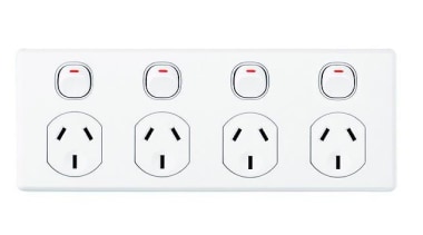 Classic C2000 quad socket White - C2015D4 - ac power plugs and socket outlets, technology, white