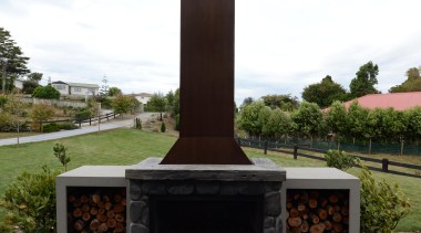 Feature of the loggia in a Taranaki home memorial, white
