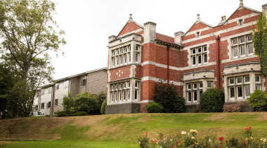 MERIT WINNERKnox College - Dunedin (2 of 4) building, campus, college, estate, facade, historic house, home, house, manor house, mansion, national trust for places of historic interest or natural beauty, property, real estate, stately home, tree, university, brown, white