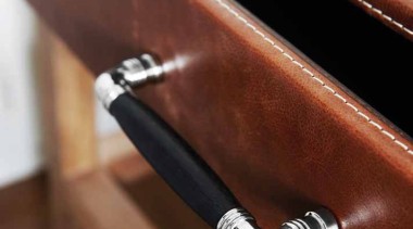 MG1934/160 - Solid Cabinet Handle.For more information, please brown, furniture, musical instrument, product, product design, wood, brown