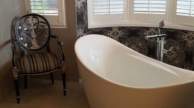 The client asked to renovate the main bathroom, bathroom, bathtub, ceramic, floor, flooring, hardwood, home, interior design, laminate flooring, plumbing fixture, room, sink, tile, window, wood flooring, brown