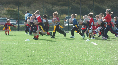 Sport - american football | ball game | american football, ball game, competition event, football player, grass, gridiron football, multi sport event, player, sport venue, sports, sports training, team, team sport, tournament, green