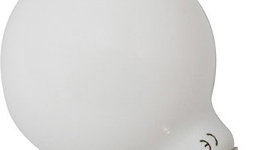 Features8W	Luminous Flux: 700lm	Globe Shape (G80)	E27	Energy Rated A+	CRI ˃80	Not lighting, product design, white