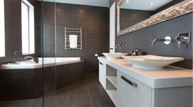 capture2.jpg - capture2.jpg - bathroom | countertop | bathroom, countertop, interior design, room, sink, gray, black