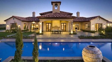 pol0001web.jpg - pol0001web.jpg - estate | facade | estate, facade, hacienda, home, house, leisure, lighting, mansion, property, real estate, residential area, resort, swimming pool, villa, blue