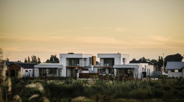 Linea Weatherboard - Linea Weatherboard - cloud | cloud, cottage, estate, evening, home, horizon, house, morning, property, real estate, residential area, sky, suburb, orange, black