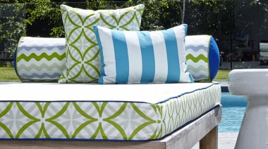 An exciting follow up to our popular Bondirange couch, furniture, outdoor furniture, outdoor structure, sunlounger, table, white