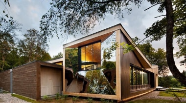 The Mont-Tremblant national park discovery centre in Québec architecture, cottage, home, house, real estate, shed, brown, gray