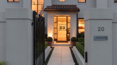 Mellons Bay 2 - architecture | building | architecture, building, estate, facade, hacienda, home, house, lighting, property, real estate, gray