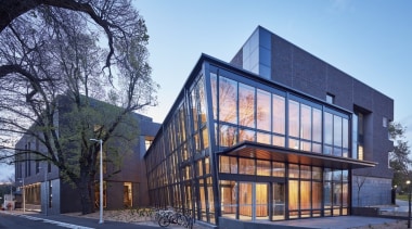 Architect: McIldowie PartnersPhotography by Peter Clarke architecture, building, commercial building, corporate headquarters, elevation, facade, headquarters, home, house, mixed use, neighbourhood, property, real estate, residential area, blue, teal