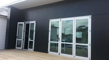 Axon Panel - Axon Panel - door | door, facade, glass, real estate, window, black, gray